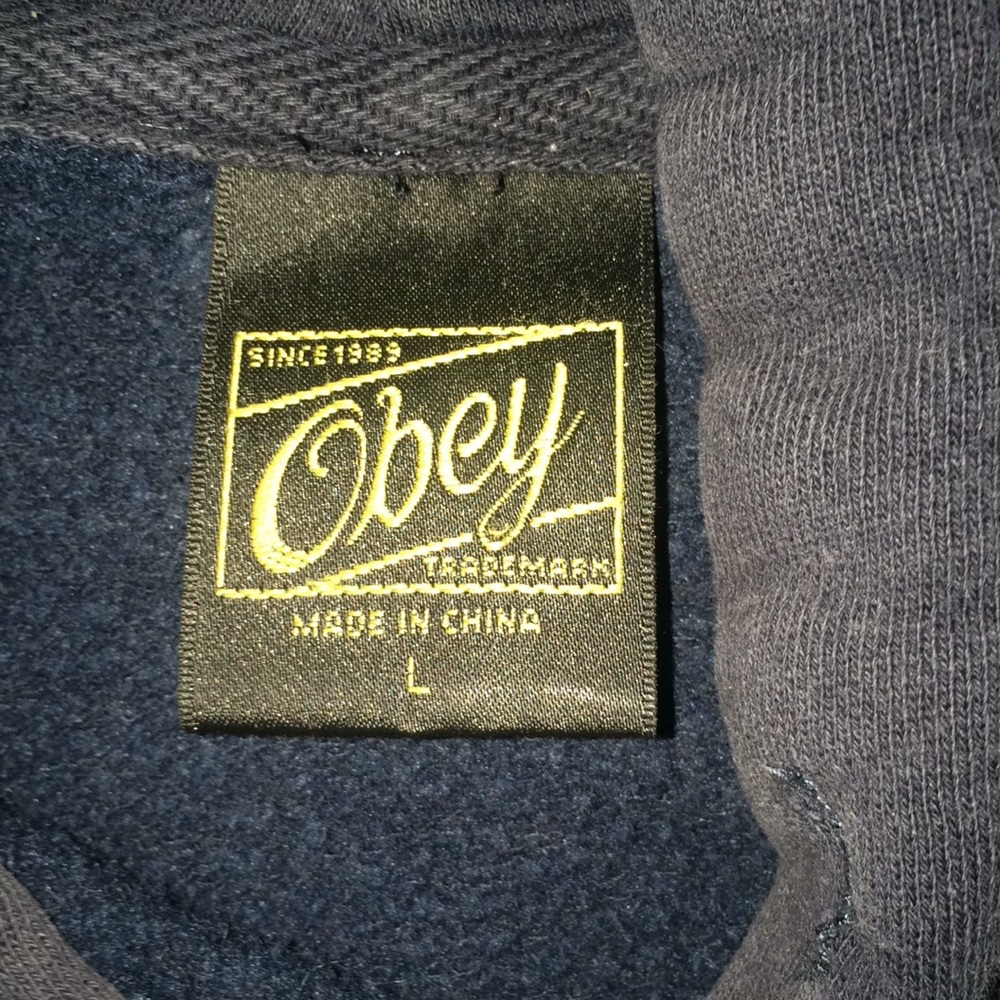 Obey Hoodie Women’s - Picture 2 of 2